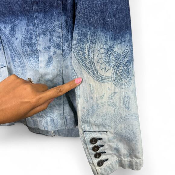 Chico’s Denim Blazer Women's Size 2 Large Ombre Paisley Western Boho Indie - Picture 12 of 13